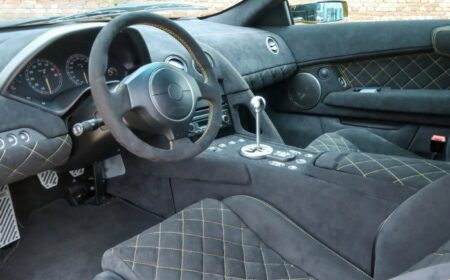 ランボルギーニ ムルシエラゴ 2002 60,019km