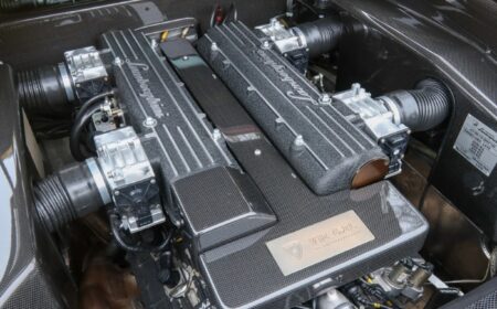 ランボルギーニ ムルシエラゴ 2002 60,019km