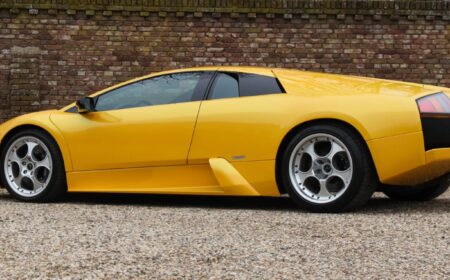 ランボルギーニ ムルシエラゴ 2002 60,019km
