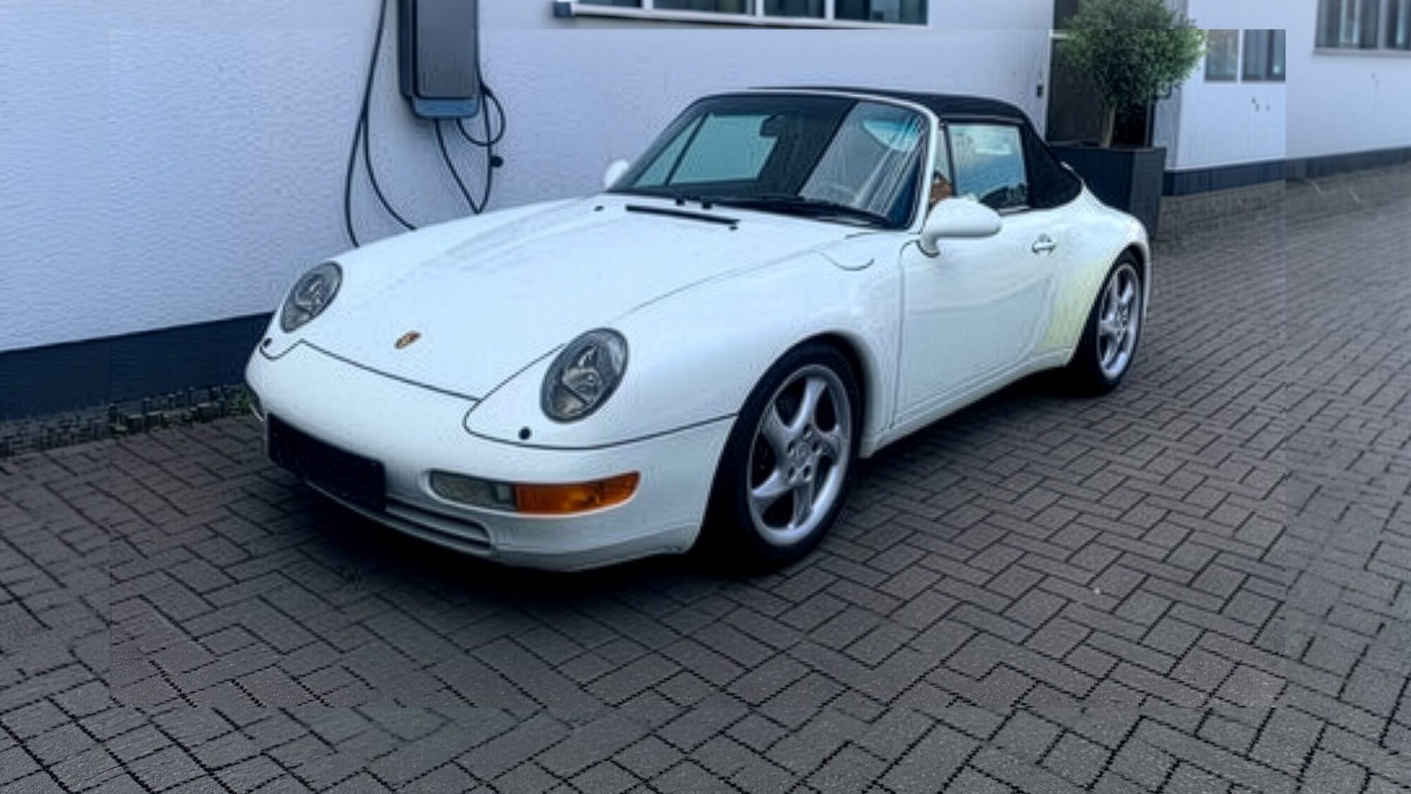 ポルシェ 993 カレラ カブリオレ