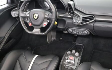 Ferrari 458 Spider 2012 8,286km