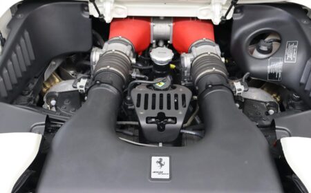 Ferrari 458 Spider 2012 8,286km