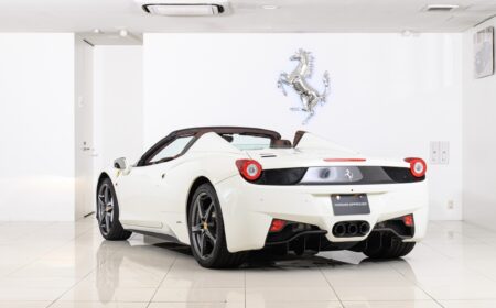 Ferrari 458 Spider 2012 9,500km