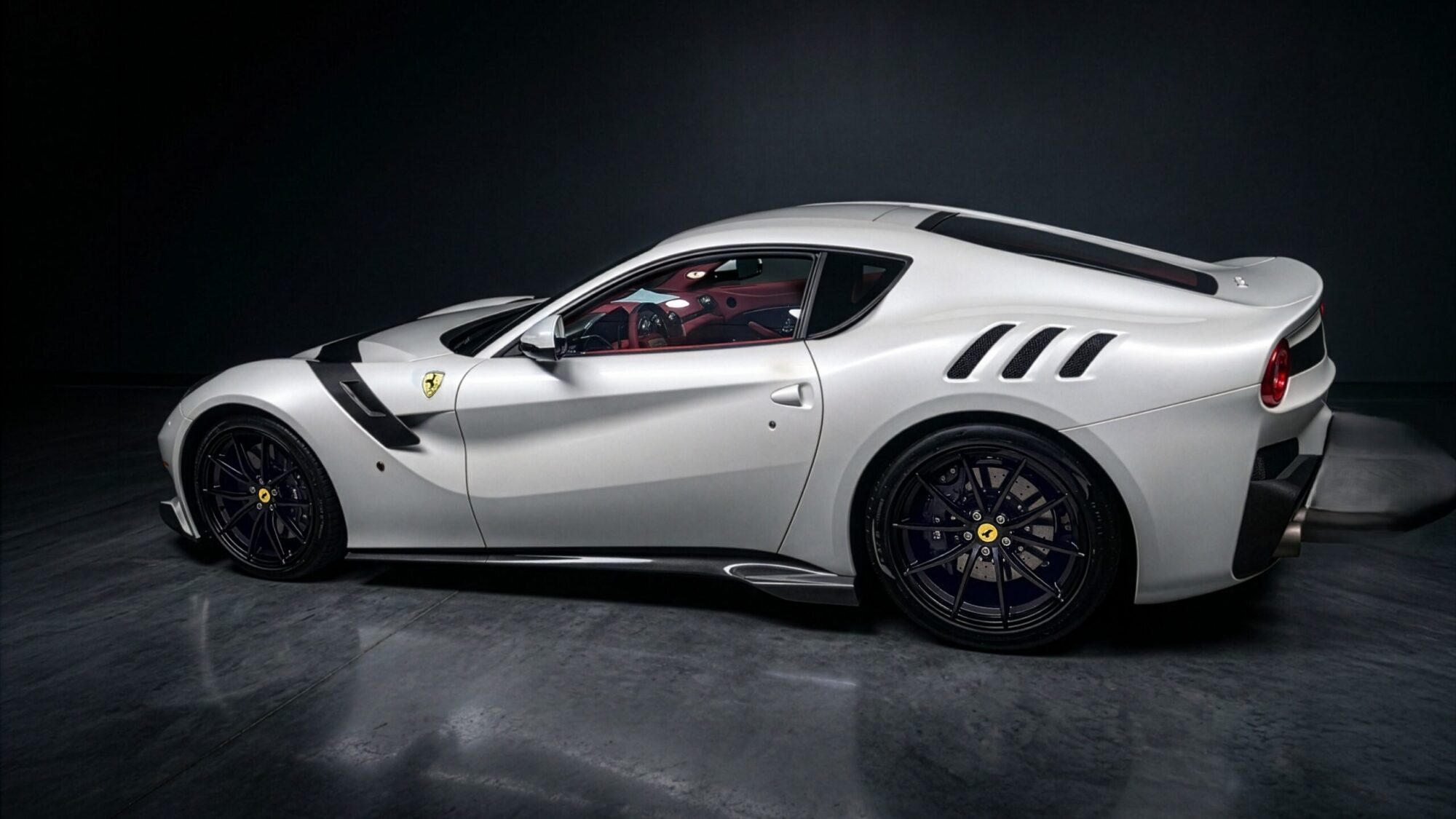 Ferrari F12 TDF
