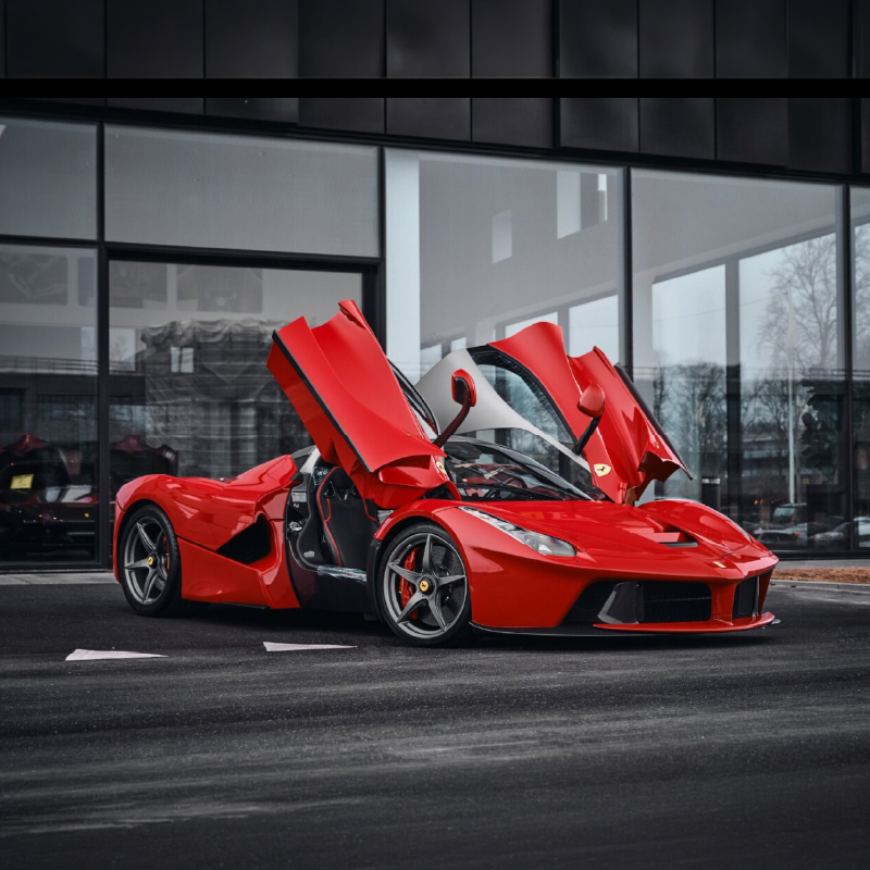 スーパーカー・クラシックカー輸出入・販売 | Ferrari・Lamborghini