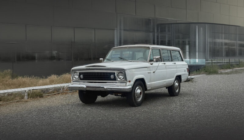 Jeep Wagoneer 401 V8