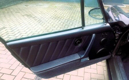 ポルシェ 964 カレラ 4 1993 205,000km