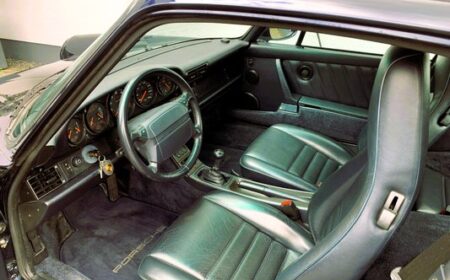 ポルシェ 964 カレラ 4 1993 205,000km