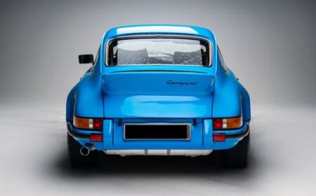 ポルシェ 911 カレラ RS ライトウェイト 1973