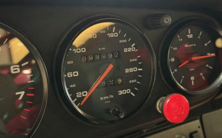 Porsche 911 964 Cup Car 1992 9,100km