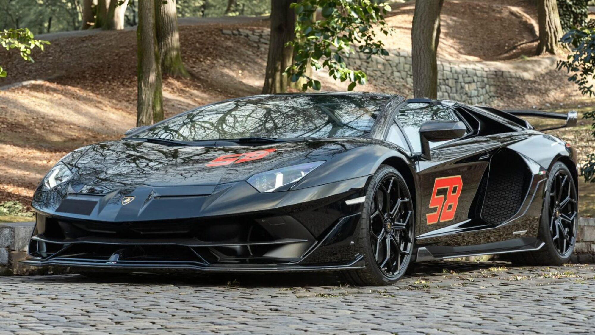 ランボルギーニ アヴェンタドール SVJ ロードスター 2020 468km
