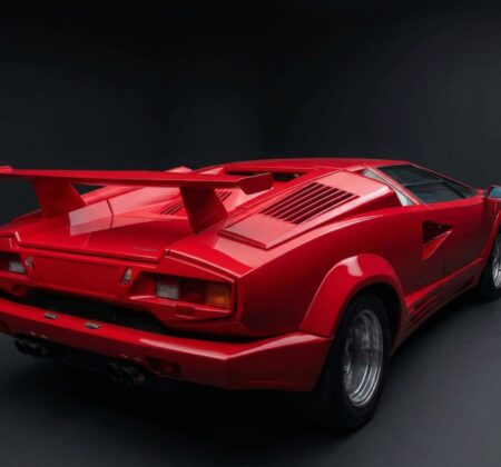 The Pure Symphony of 12 Cylinders: A Raw Mechanical Beast."
