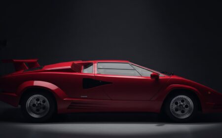 Lamborghini Countach 25th Anniversary