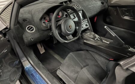 Lamborghini Gallardo LP570-4 Superleggera 2010 18,500km