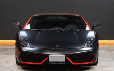 Lamborghini Gallardo LP570-4 Superleggera 2013 25,000km