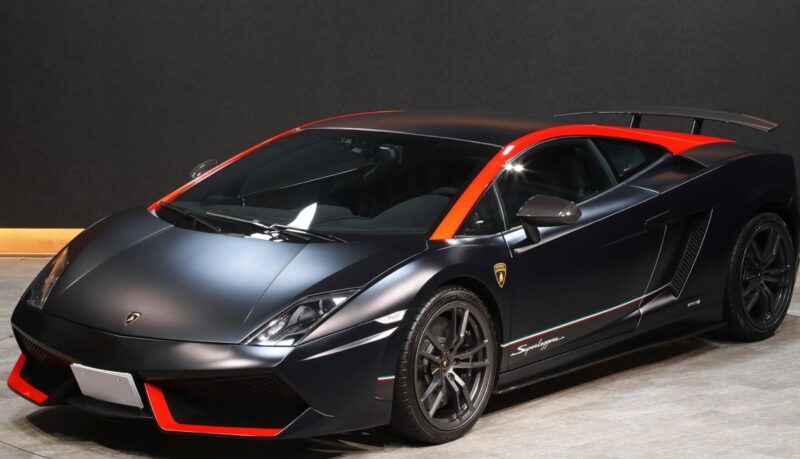 Lamborghini Gallardo LP570-4 Superleggera 2013 25,000km