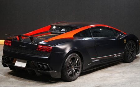Lamborghini Gallardo LP570-4 Superleggera 2013 25,000km