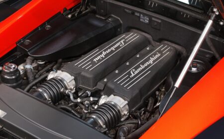 Lamborghini Gallardo LP570-4 Superleggera 2013 25,000km