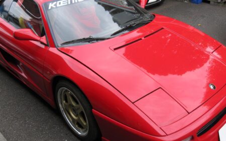 Ferrari F355 Koening Specials 1995 13,000km