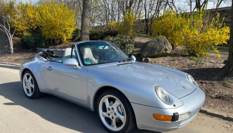 ポルシェ 993 カレラ4 カブリオレ 1996 59,000マイル