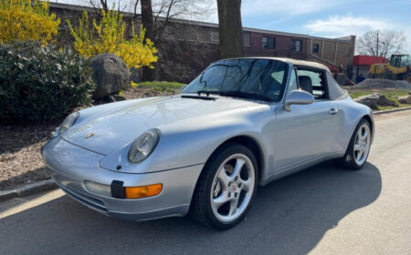 ポルシェ 993 カレラ4 カブリオレ 1996 59,000マイル