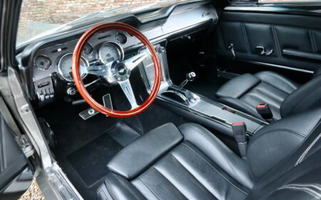 フォード マスタング ファストバック “エラノアトリビュート” 1968 21,255km