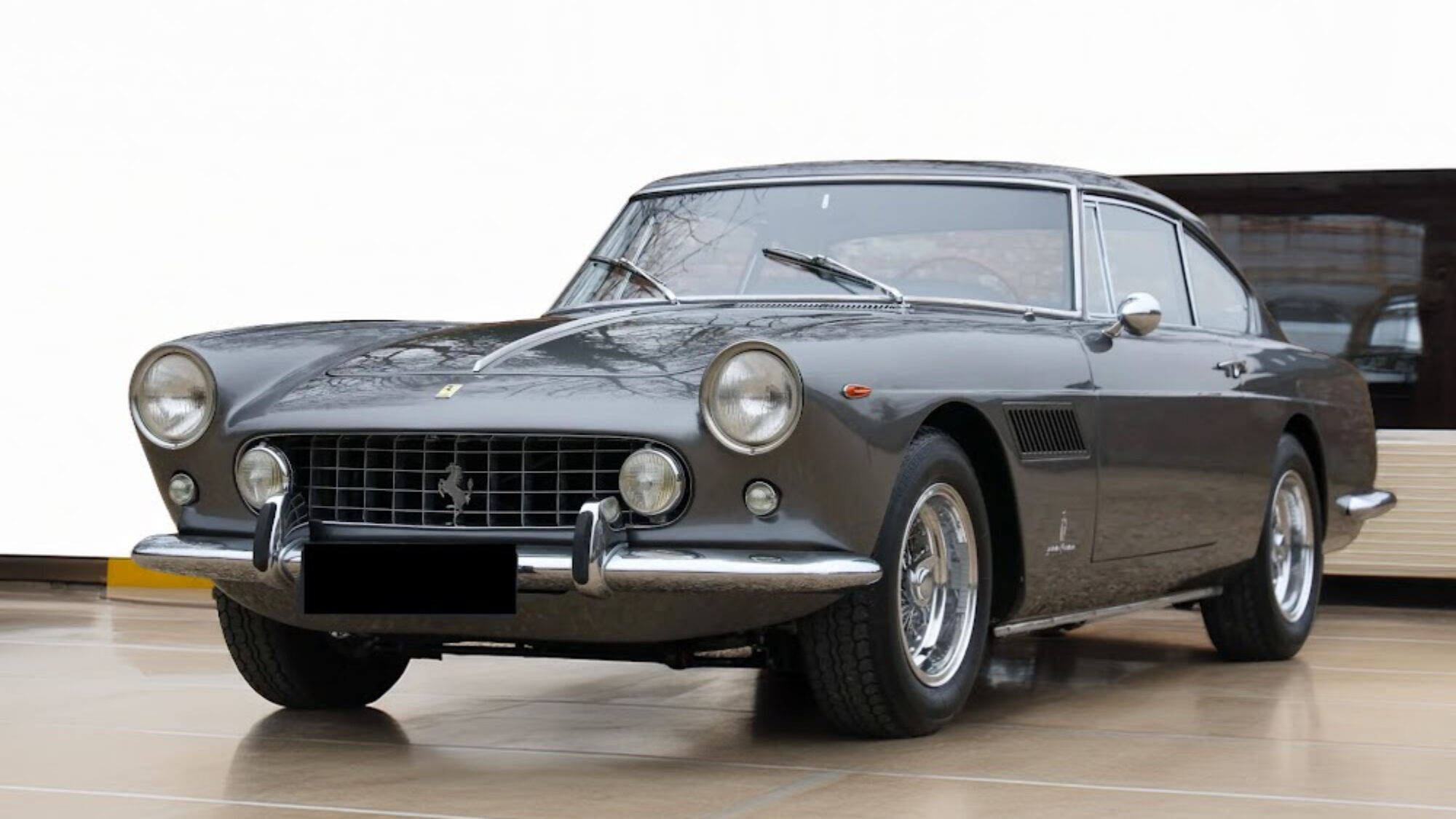 フェラーリ 250 GTE シリーズ1 by ピニンファリーナ 1962 54,992km