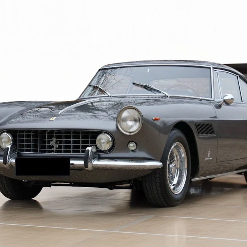 フェラーリ 250 GTE シリーズ1 by ピニンファリーナ 1962 54,992km