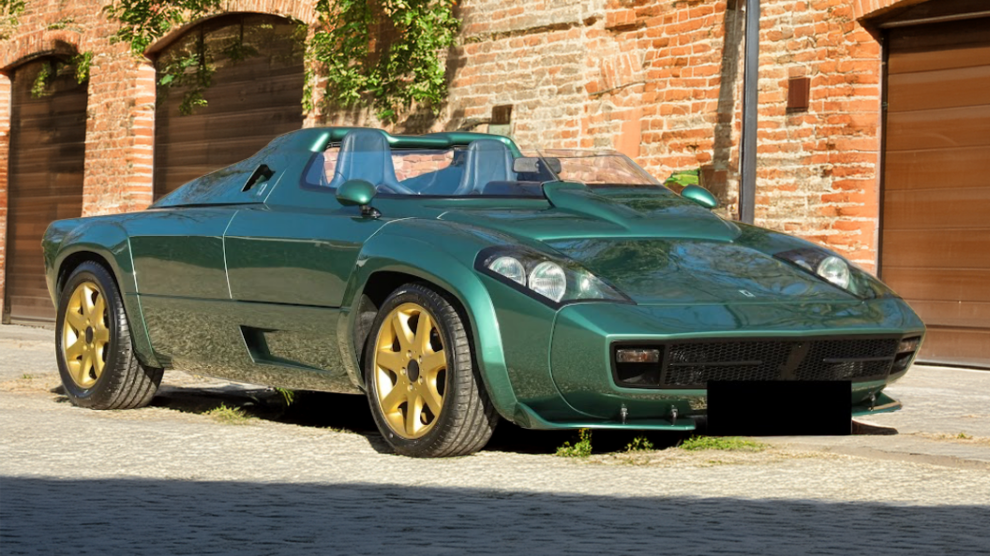 イズデラ(Isdera) スパイダー 036i 1989 60,204km