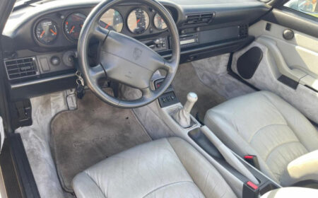 ポルシェ 993 カレラ4 カブリオレ 1996 59,000マイル