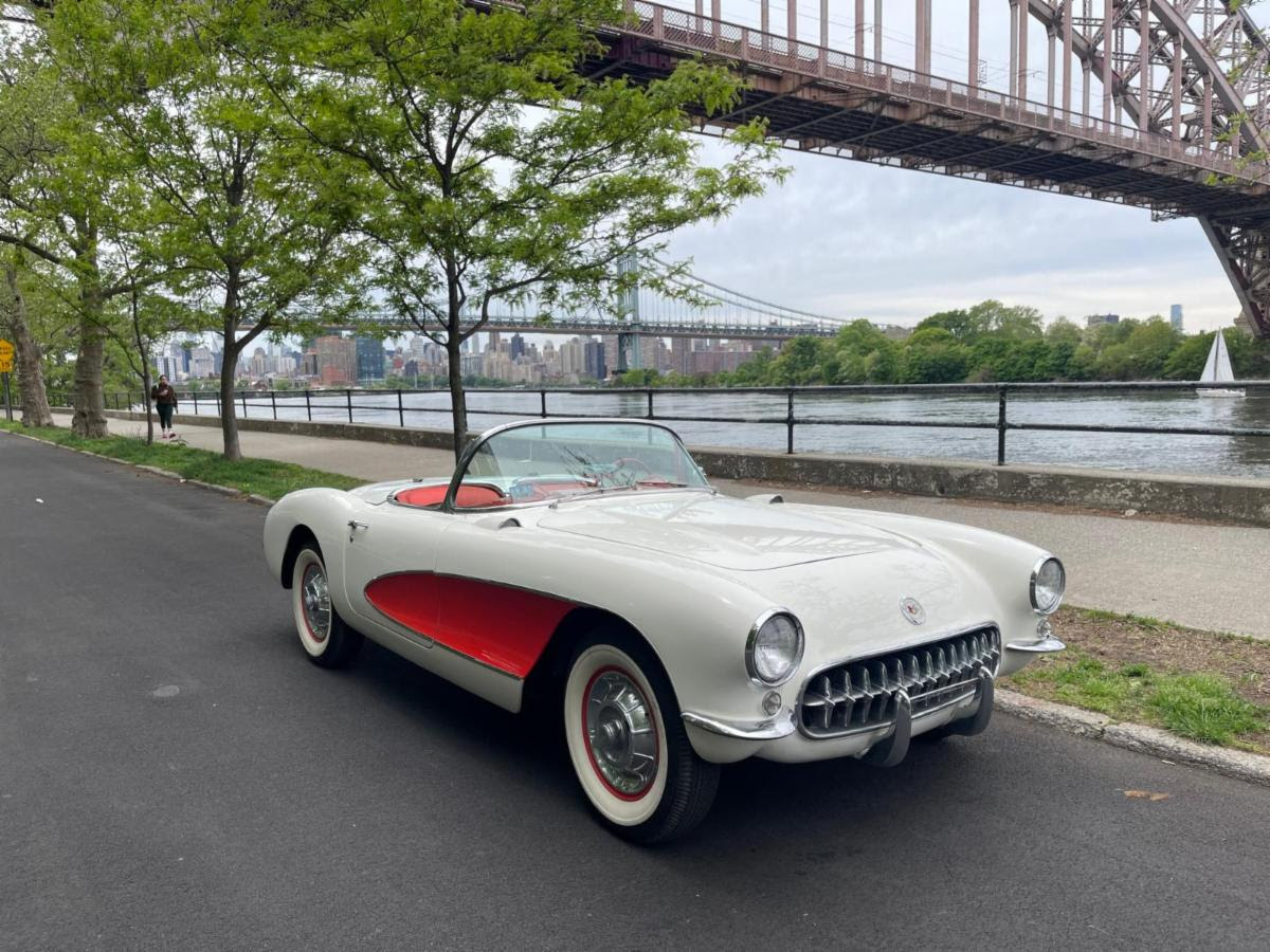 シボレー・コルベット 1957 | TPE Ltd. | スーパーカー・クラシック
