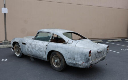 アストン・マーティン DB5 1965
