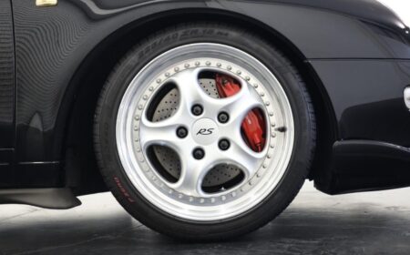 Porsche 911 (993) Carrera RS 1995 40,000km