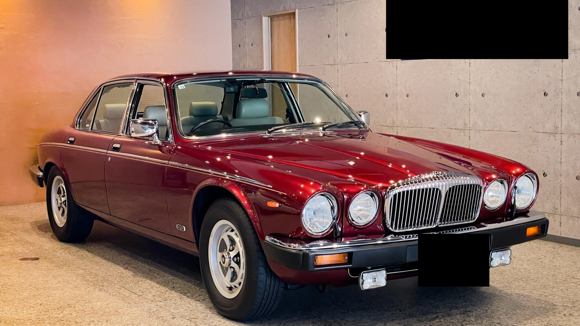 Daimler Double Six 1990 18,000km