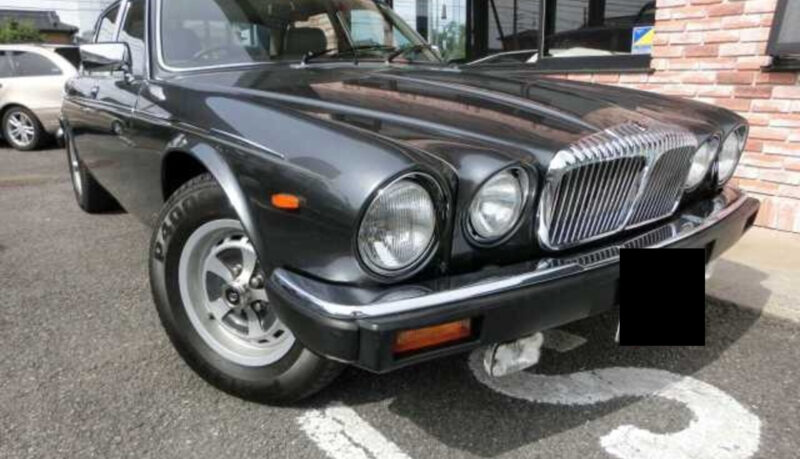 Daimler Double Six 1990 25,000km