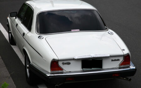 Daimler Double Six 1990 72,000km