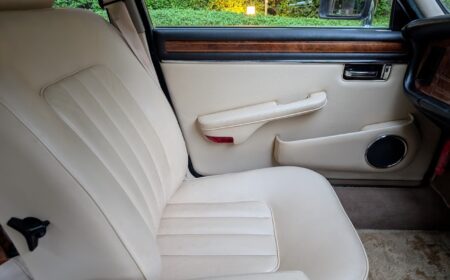 Daimler Double Six 1992 15,000km