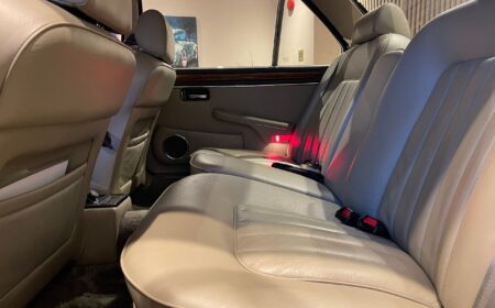 Daimler Double Six 1992 81,000km