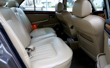 Daimler Double Six 1991 52,000km