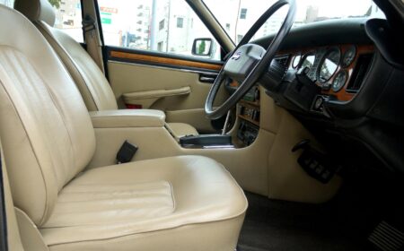 Daimler Double Six 1991 52,000km