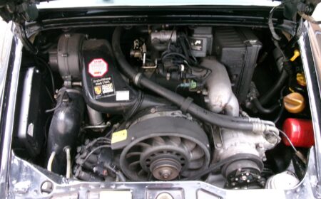 Porsche 911 (964) Carrera 4 1990 34,000km
