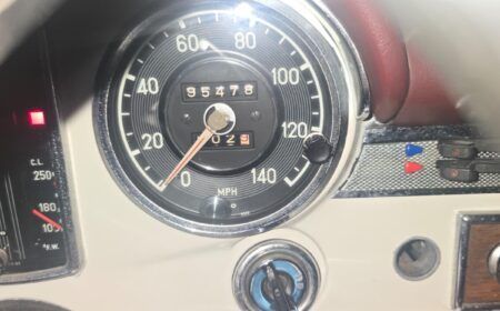 メルセデス・ベンツ パゴダ 1968 95,476マイル