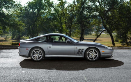 フェラーリ 550 マラネロ 1999 42,000マイル