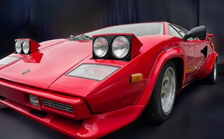 Lamborghini Countach LP5000 S