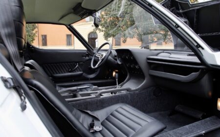 Lamborghini Miura P400