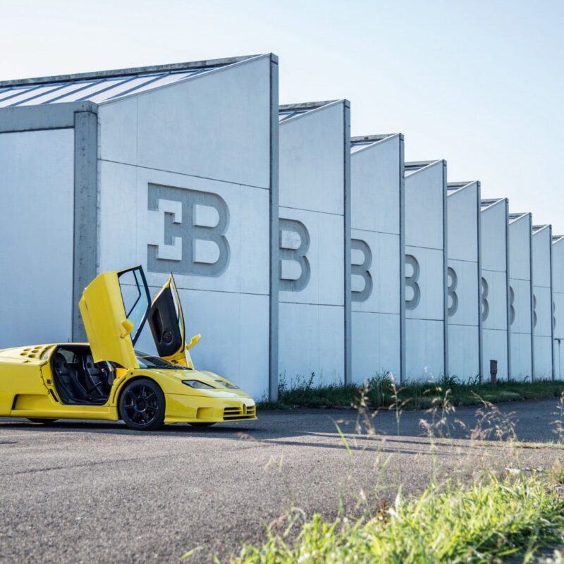 ブガッティ EB 110 SS(スーパースポーツ)