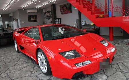 Lamborghini Diablo VT 2002 3,000km
