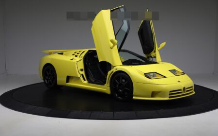 ブガッティ EB 110 SS(スーパースポーツ)
