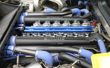 ブガッティ EB 110 SS(スーパースポーツ)