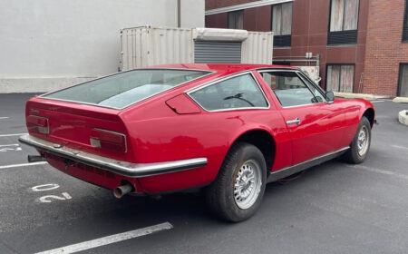 マセラティ・インディ 1972